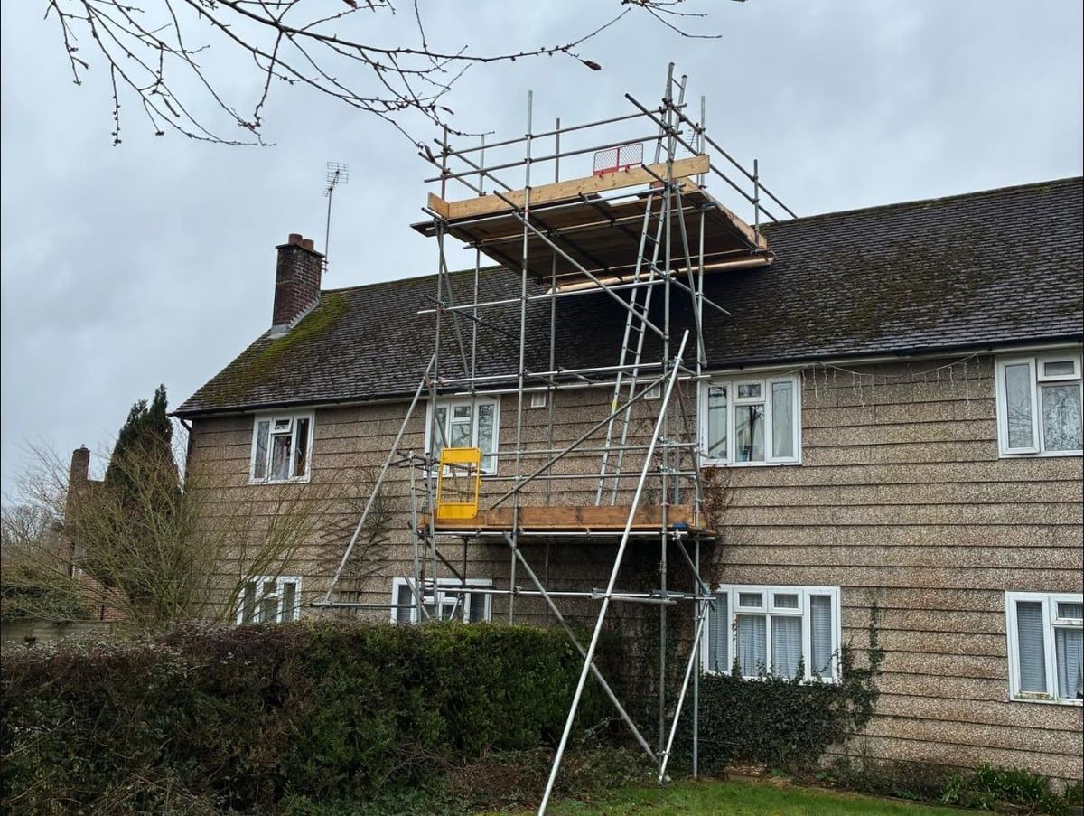 Domestic chimney-access scaffold erected at a Southampton home